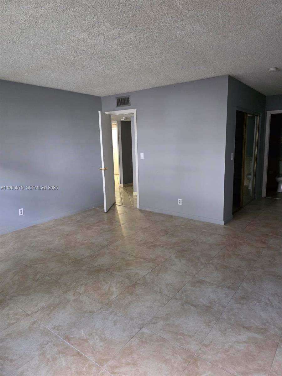 2061 NW 47th Ter #111 Lauderhill, FL 33313