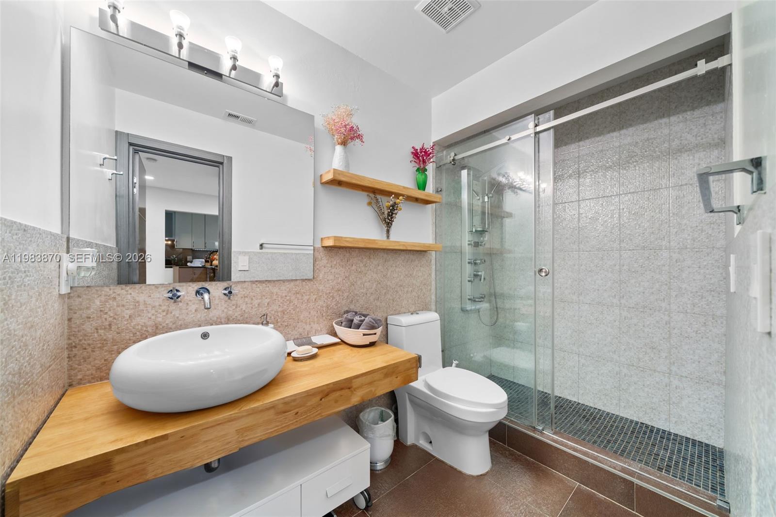 21244 Harbor Way #213-21 Aventura, FL 33180