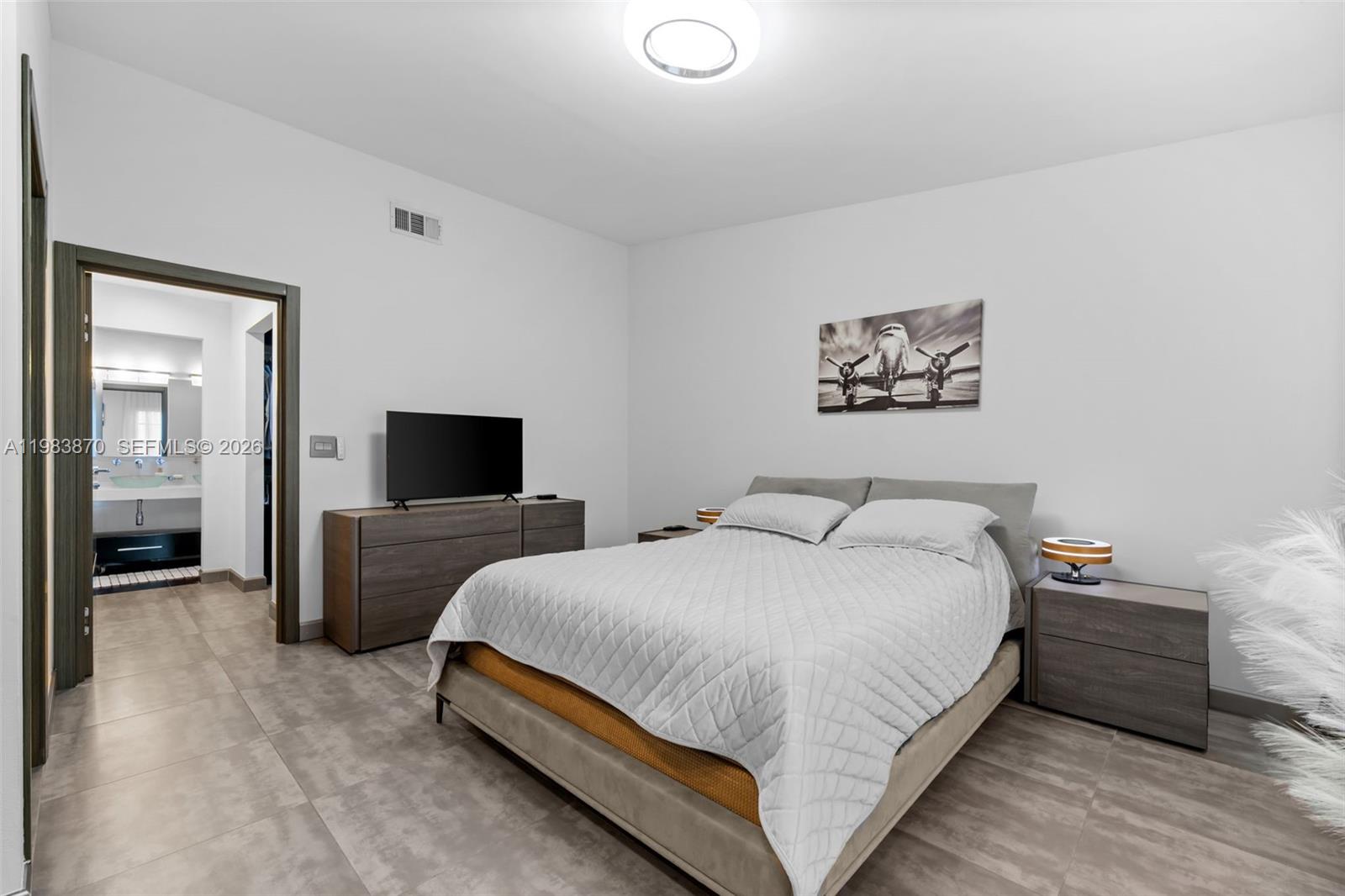 21244 Harbor Way #213-21 Aventura, FL 33180