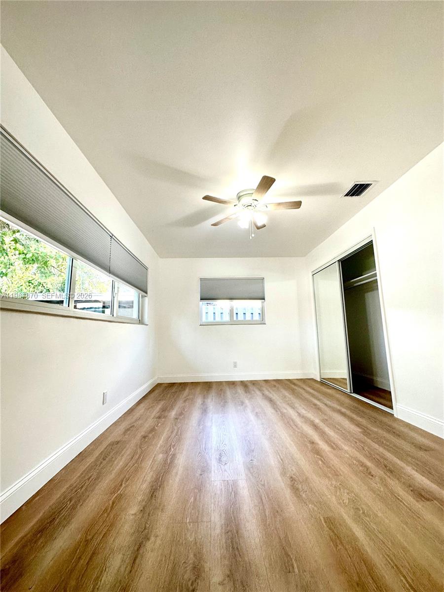 3042 Hayes St Hollywood, FL 33021