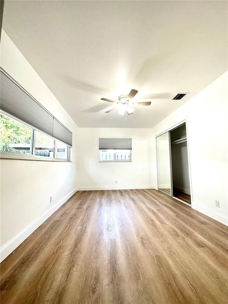 3042 Hayes St Hollywood, FL 33021