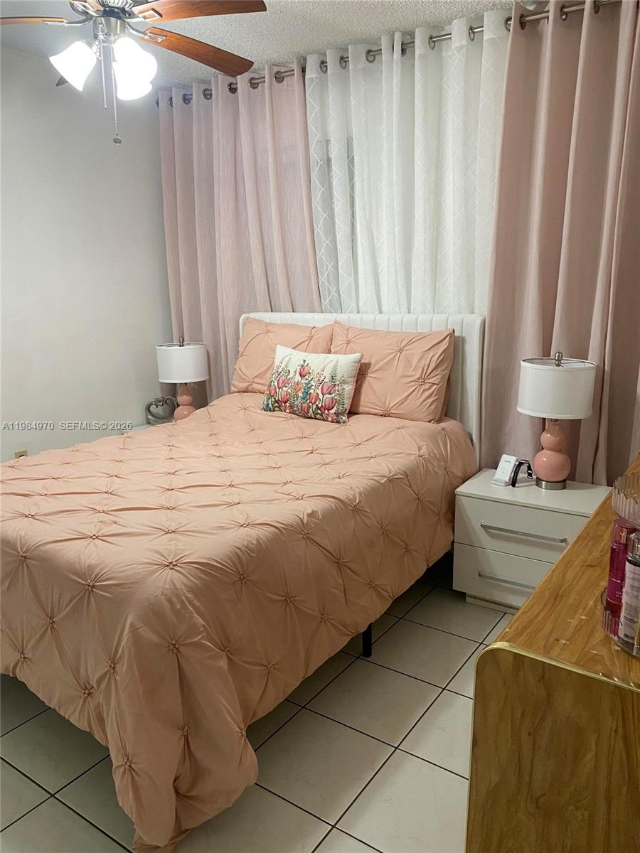 9405 W Flagler St #D105 Miami, FL 33174