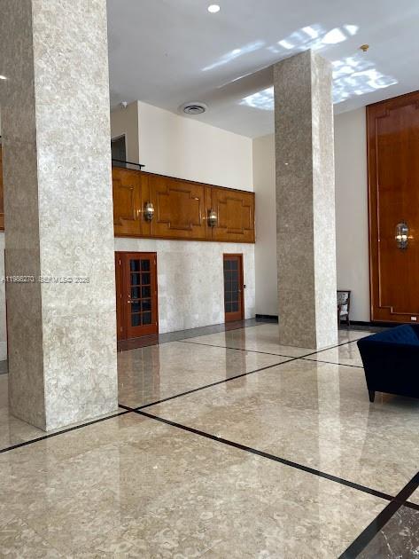 5601 Collins Ave #1524 Miami Beach, FL 33140