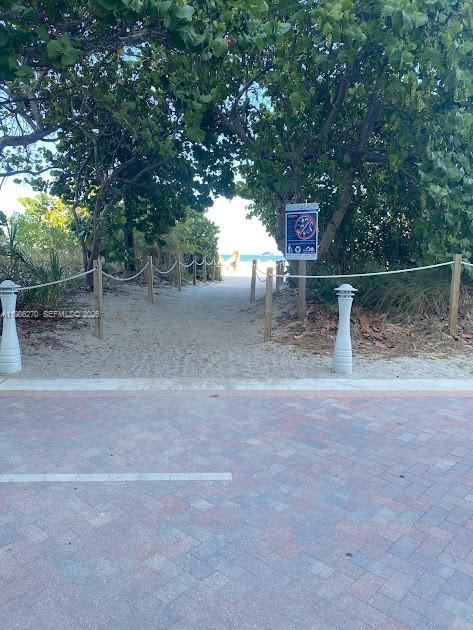 5601 Collins Ave #1524 Miami Beach, FL 33140