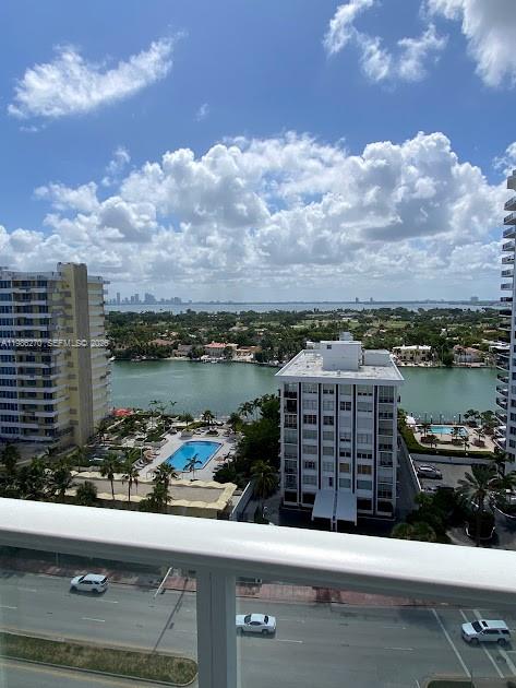 5601 Collins Ave #1524 Miami Beach, FL 33140