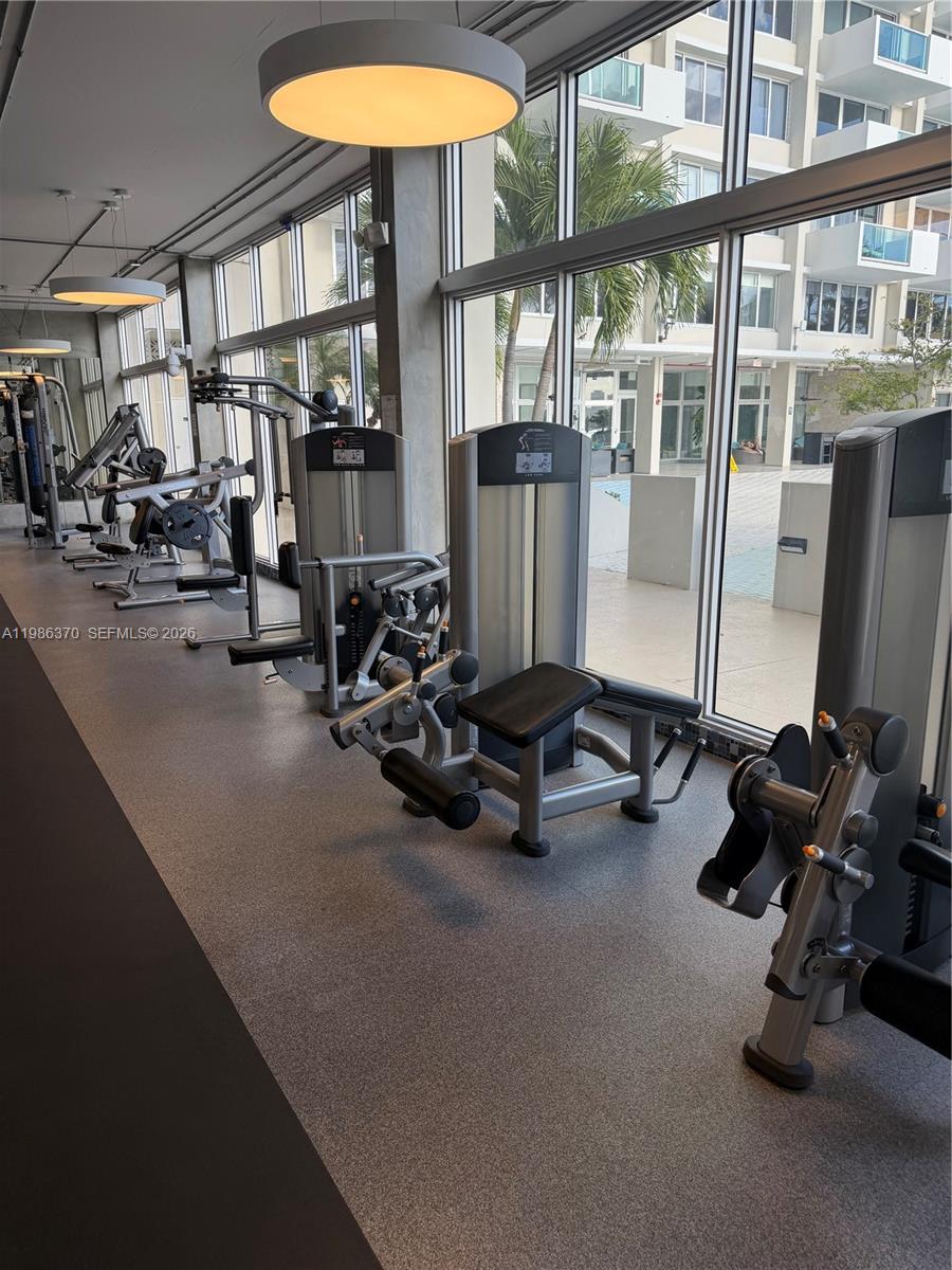 image Mirador 1200 (North Tower)24