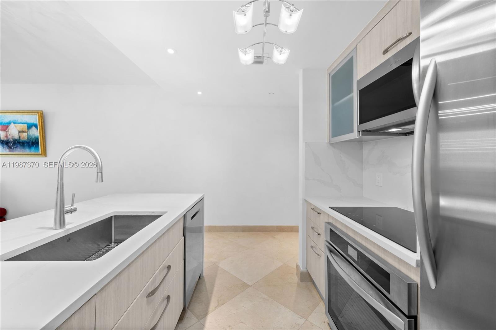 1850 S Ocean Dr #4206 Hallandale Beach, FL 33009