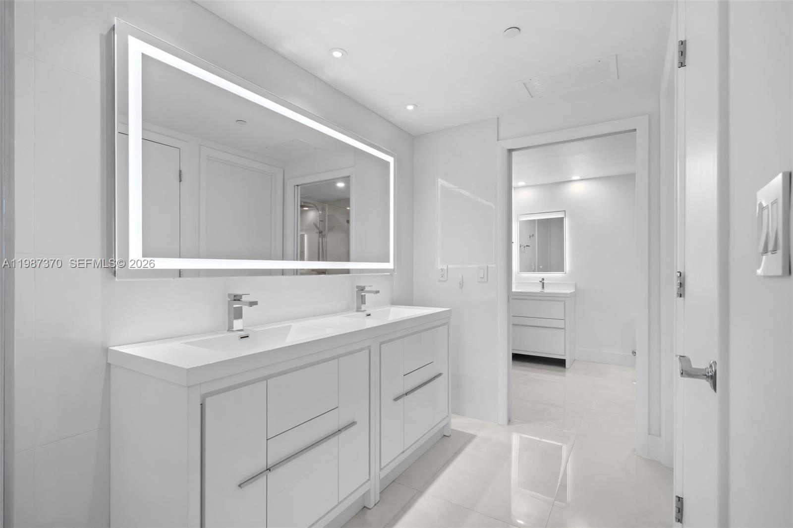 1850 S Ocean Dr #4206 Hallandale Beach, FL 33009