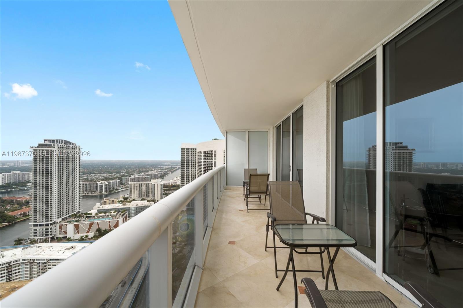 1850 S Ocean Dr #4206 Hallandale Beach, FL 33009