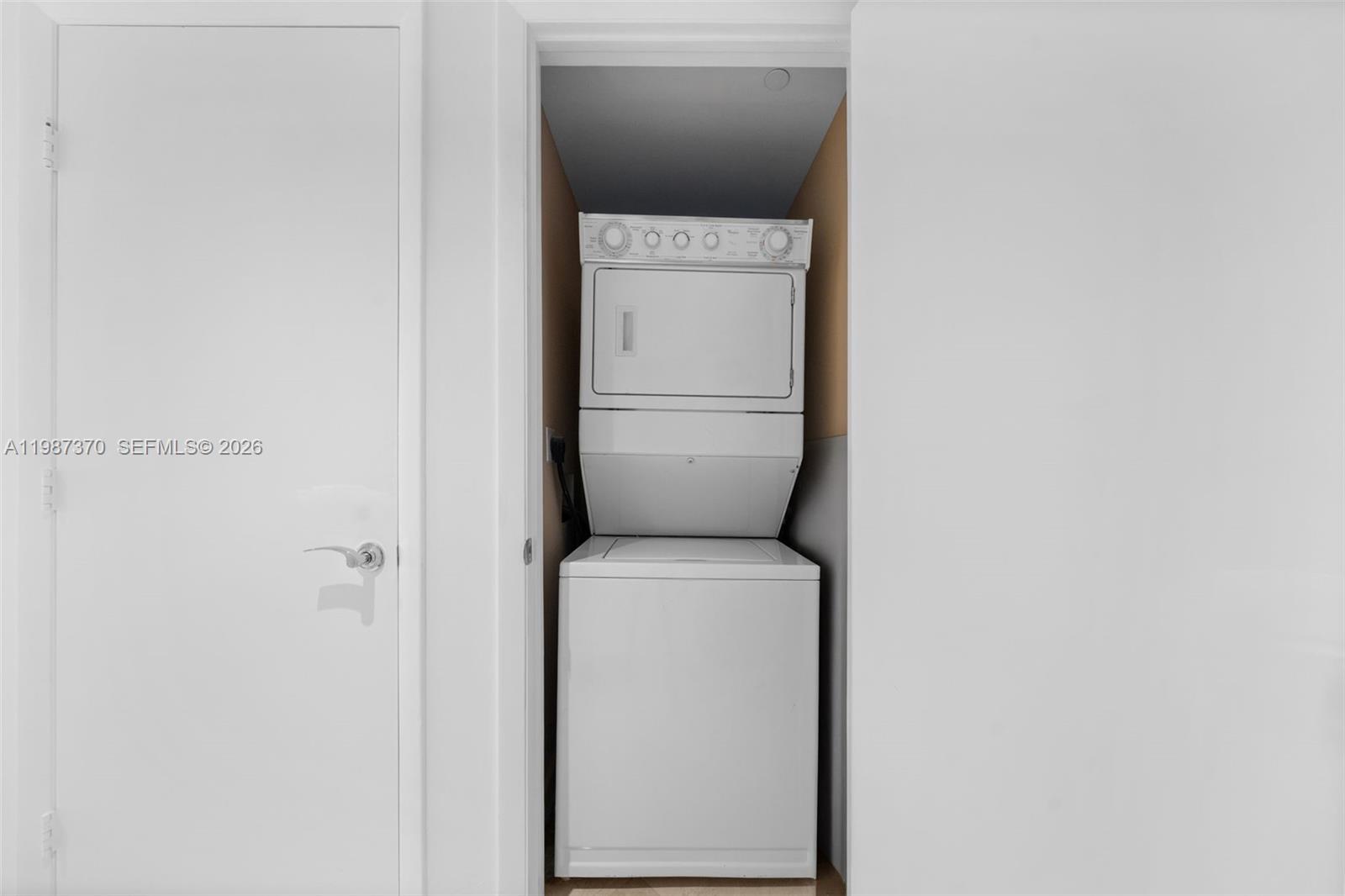 1850 S Ocean Dr #4206 Hallandale Beach, FL 33009