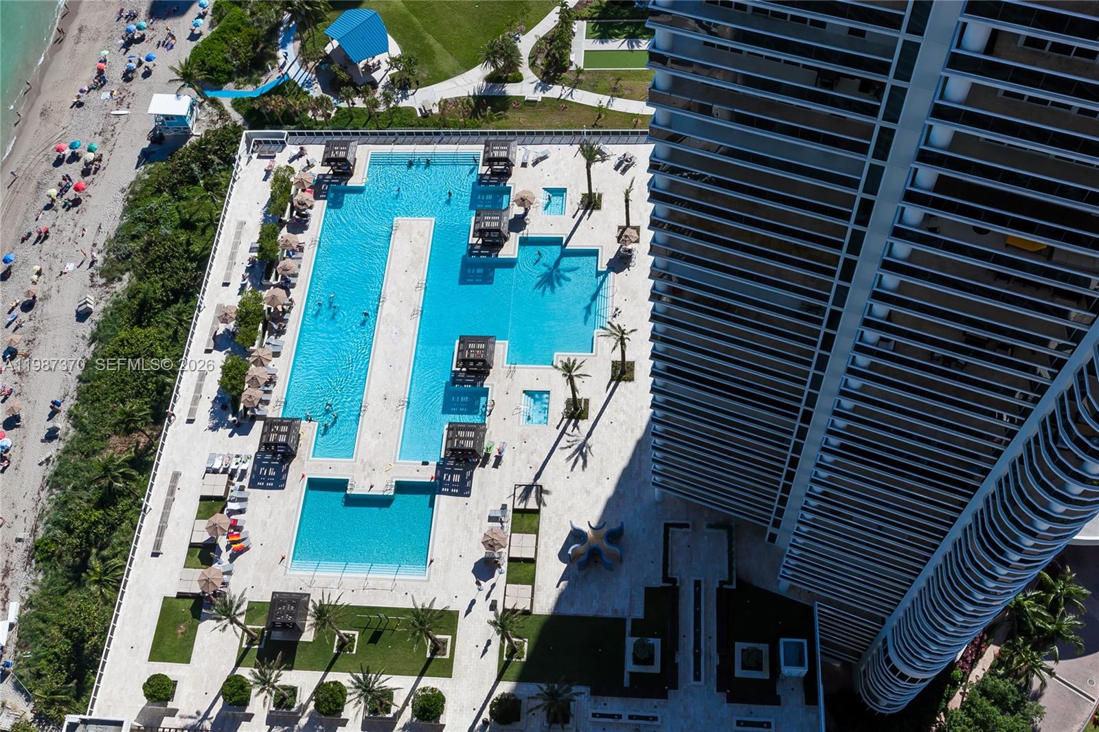 1850 S Ocean Dr #4206 Hallandale Beach, FL 33009