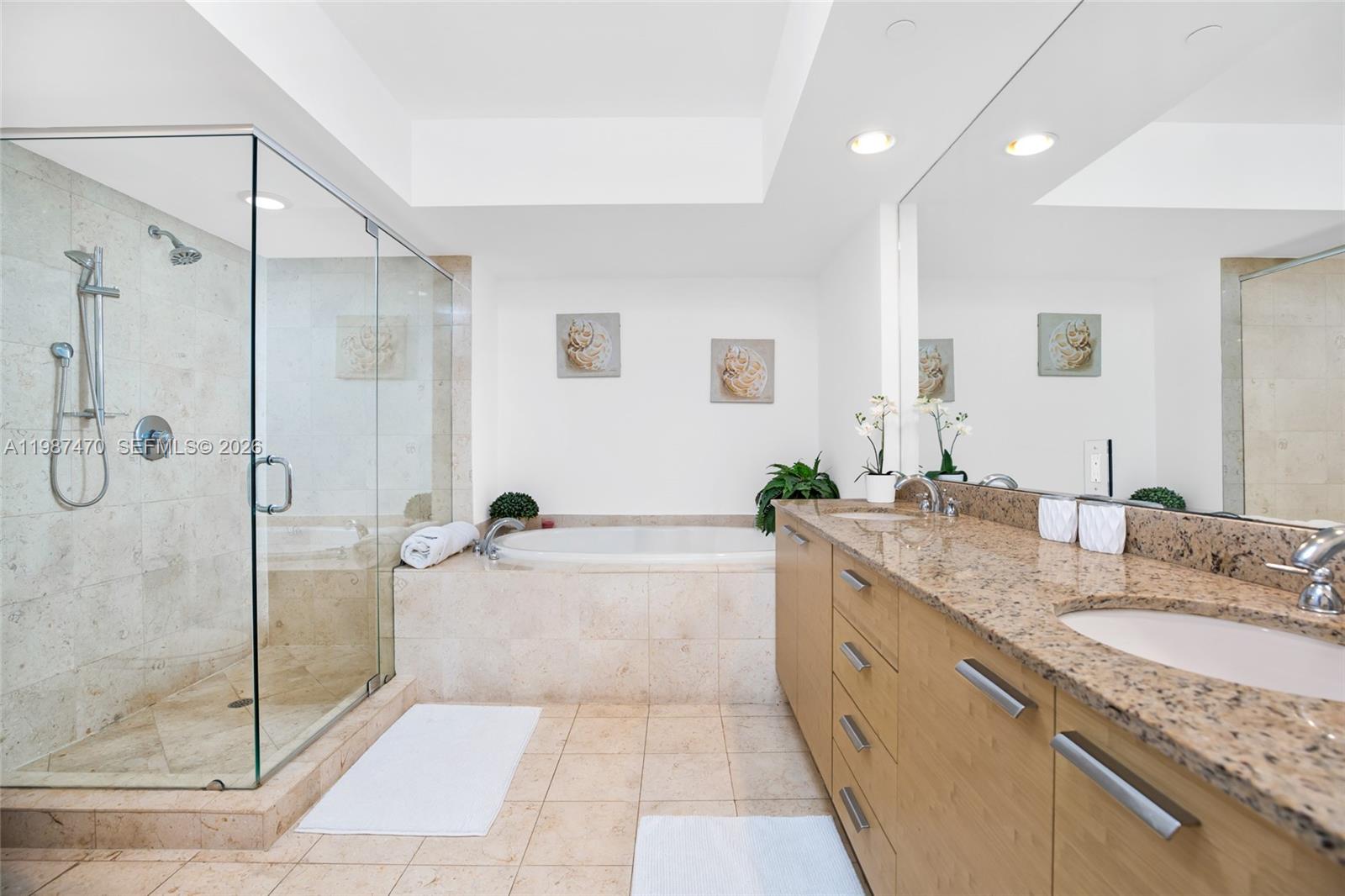 1830 S Ocean Dr #2808 Hallandale Beach, FL 33009