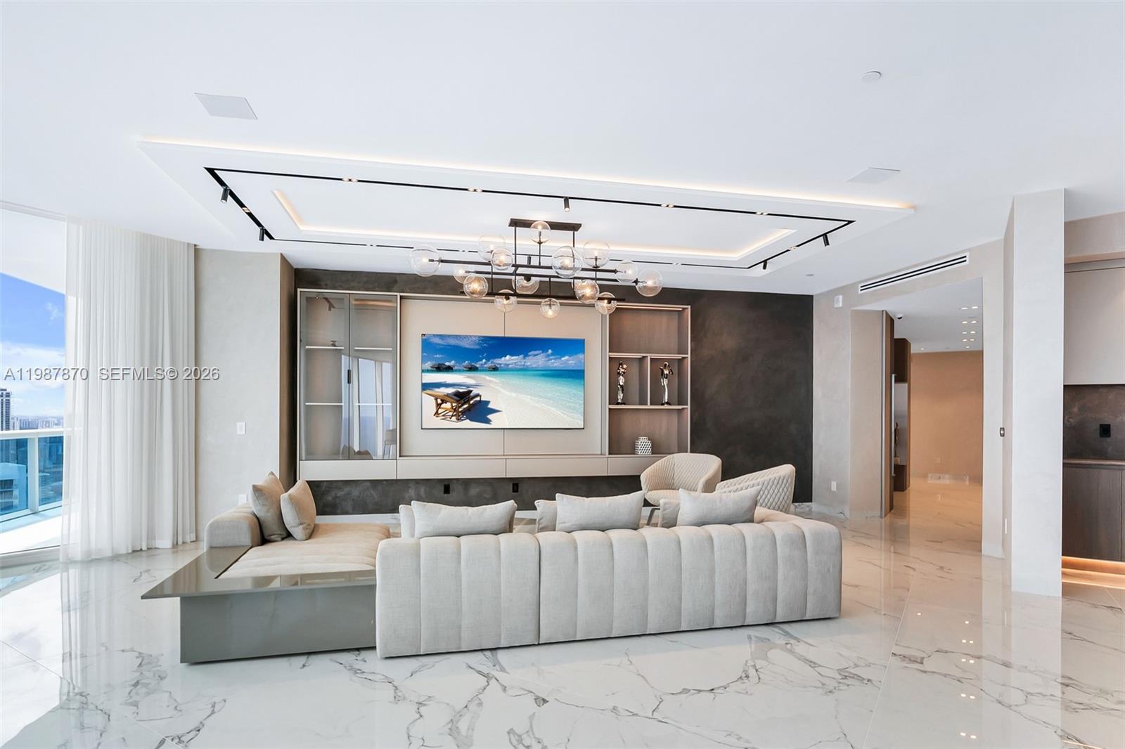 2711 S Ocean Dr #3905 Hollywood, FL 33019