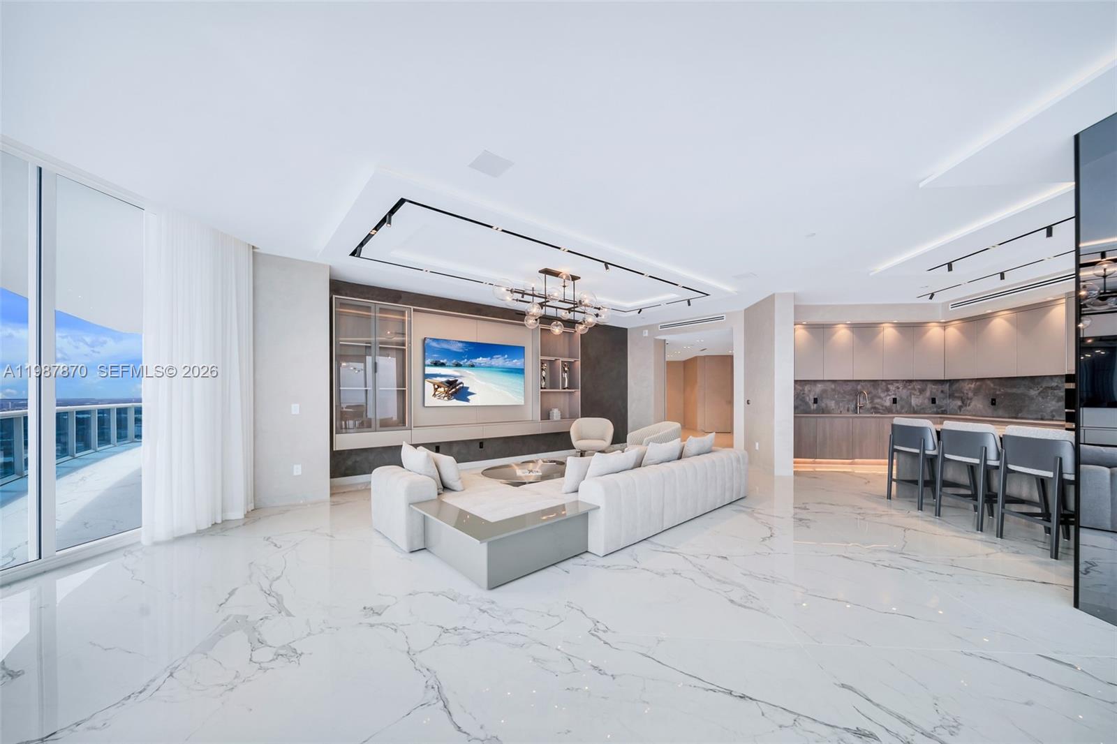 2711 S Ocean Dr #3905 Hollywood, FL 33019