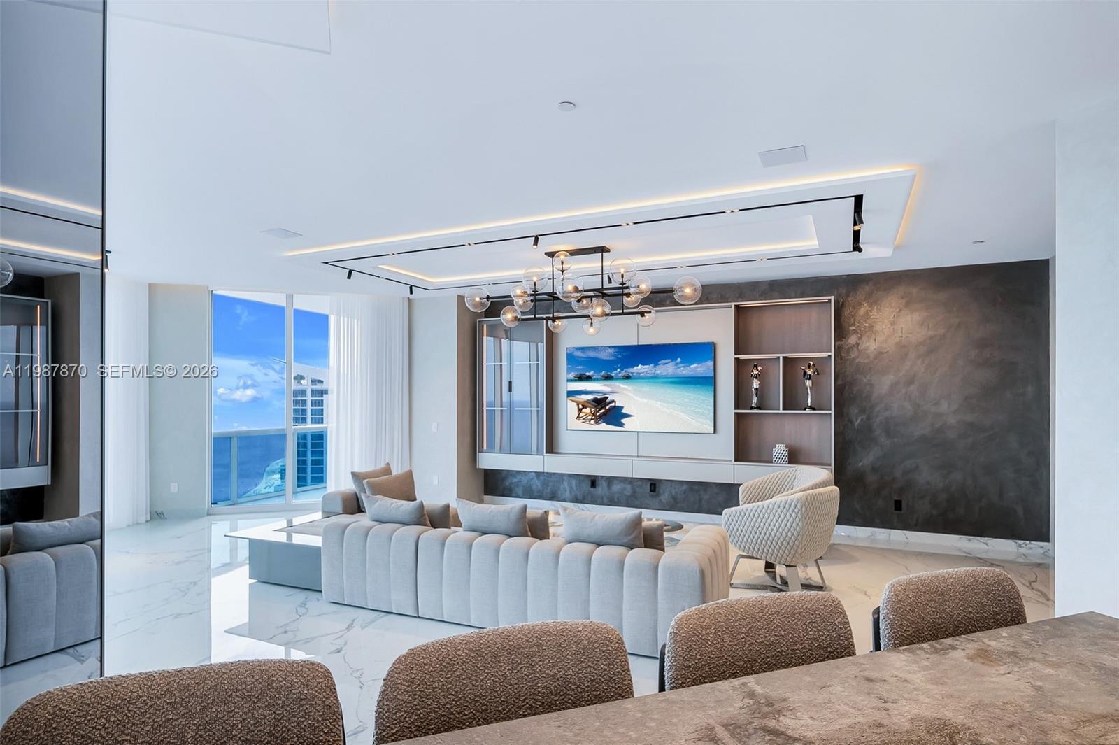 2711 S Ocean Dr #3905 Hollywood, FL 33019