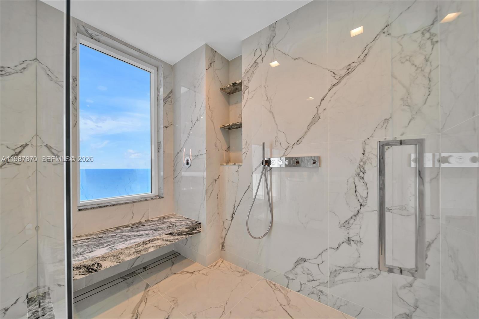 2711 S Ocean Dr #3905 Hollywood, FL 33019