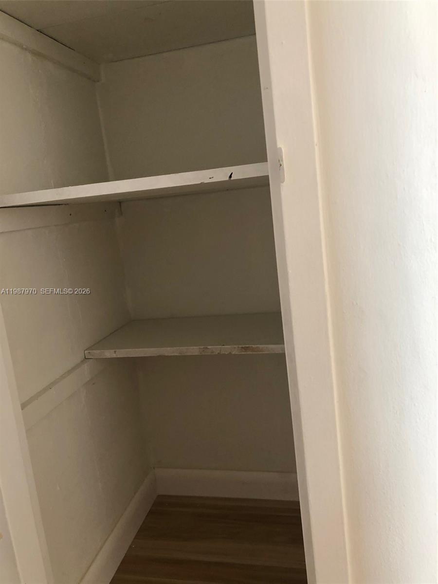 3660 NE 166th St #415 North Miami Beach, FL 33160