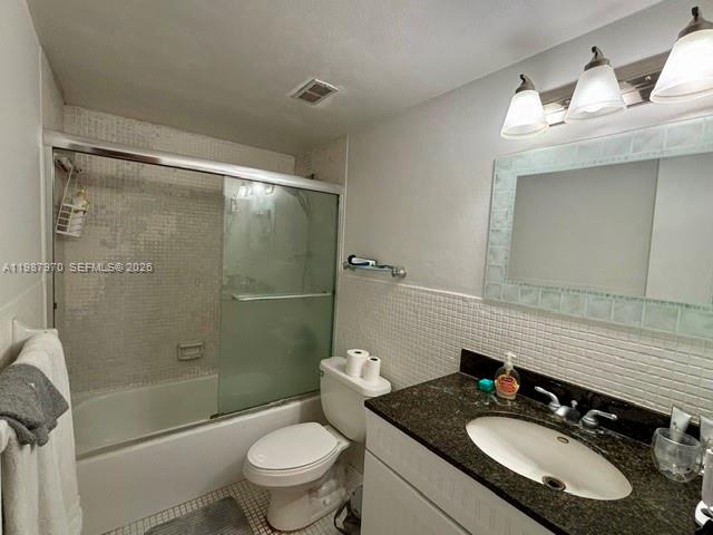 3660 NE 166th St #415 North Miami Beach, FL 33160