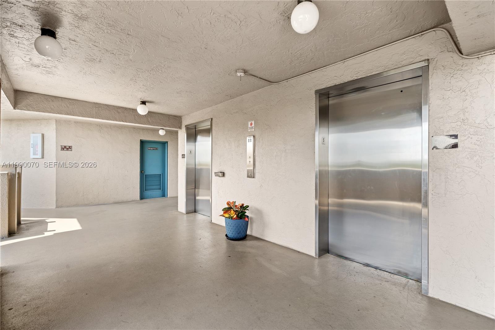 901 Colony Pt Cir #503 Pembroke Pines, FL 33026