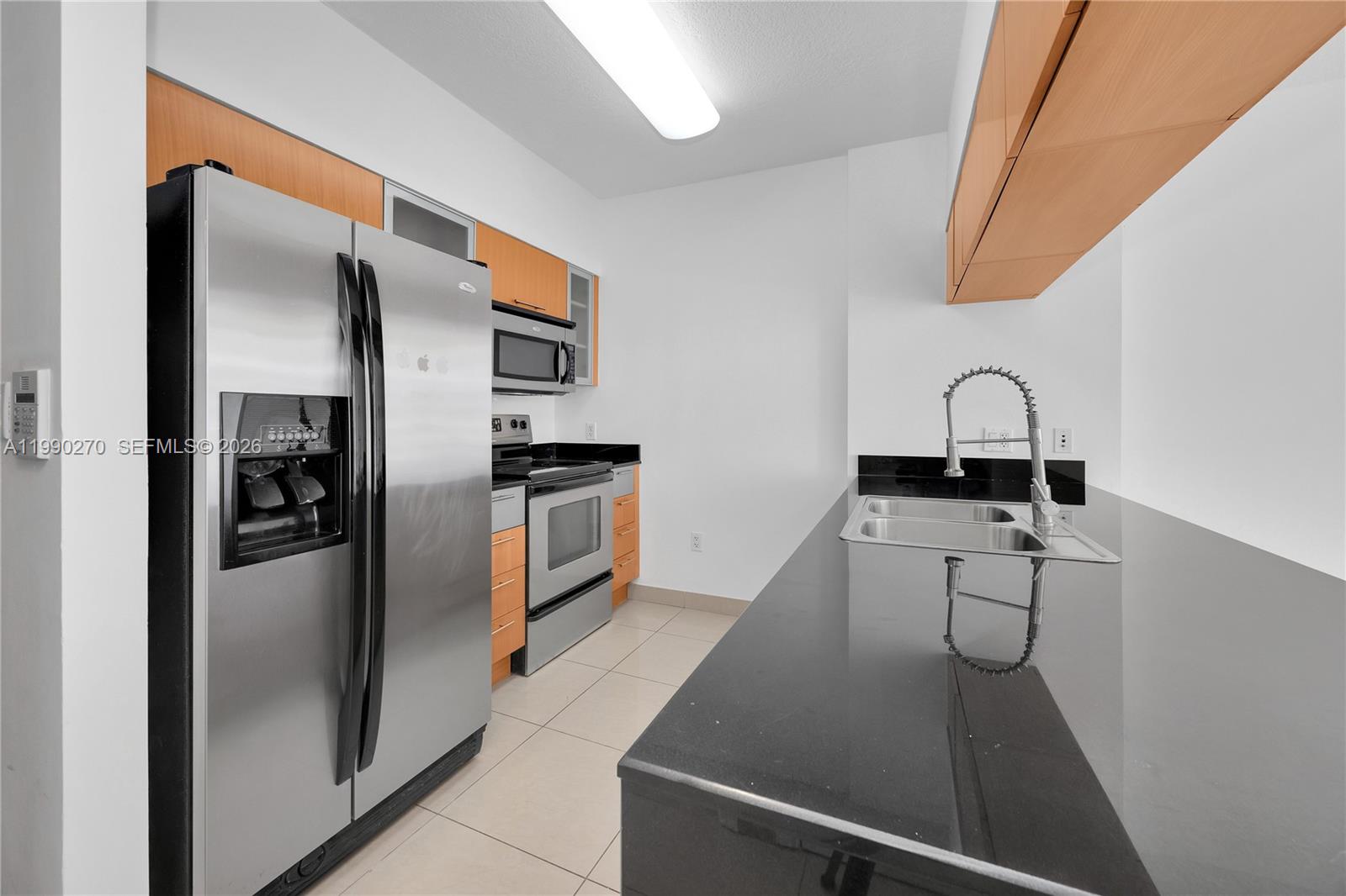 1750 N Bayshore Dr #2804 Miami, FL 33132