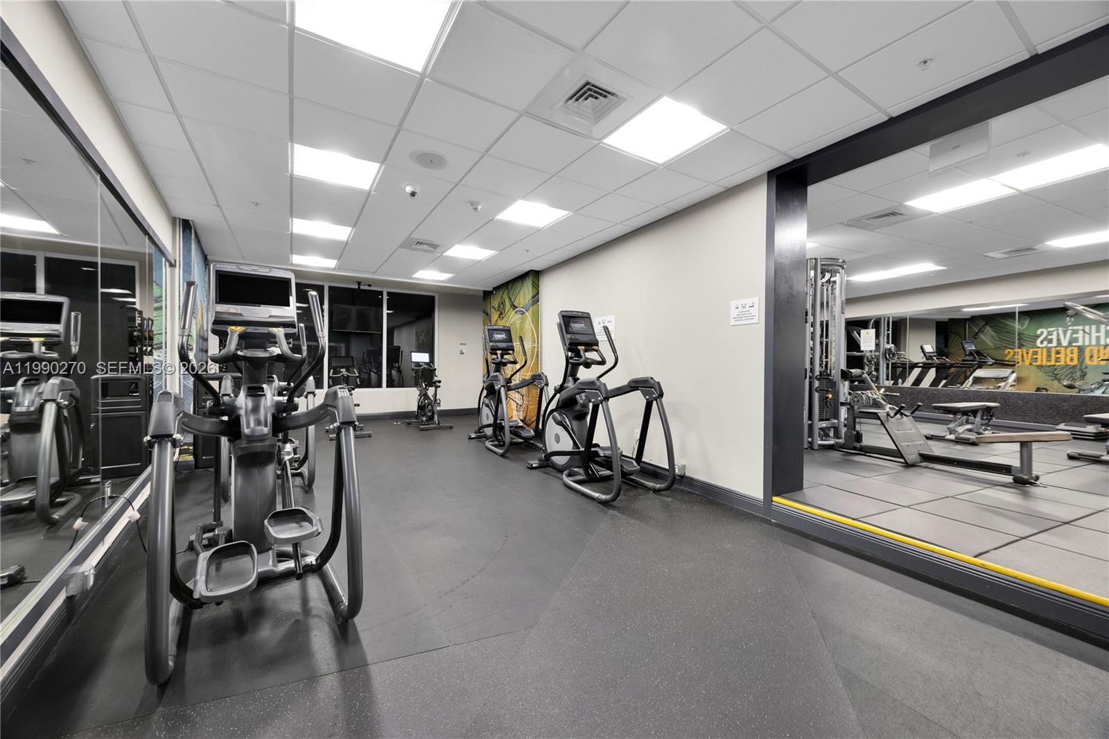 1750 N Bayshore Dr #2804 Miami, FL 33132