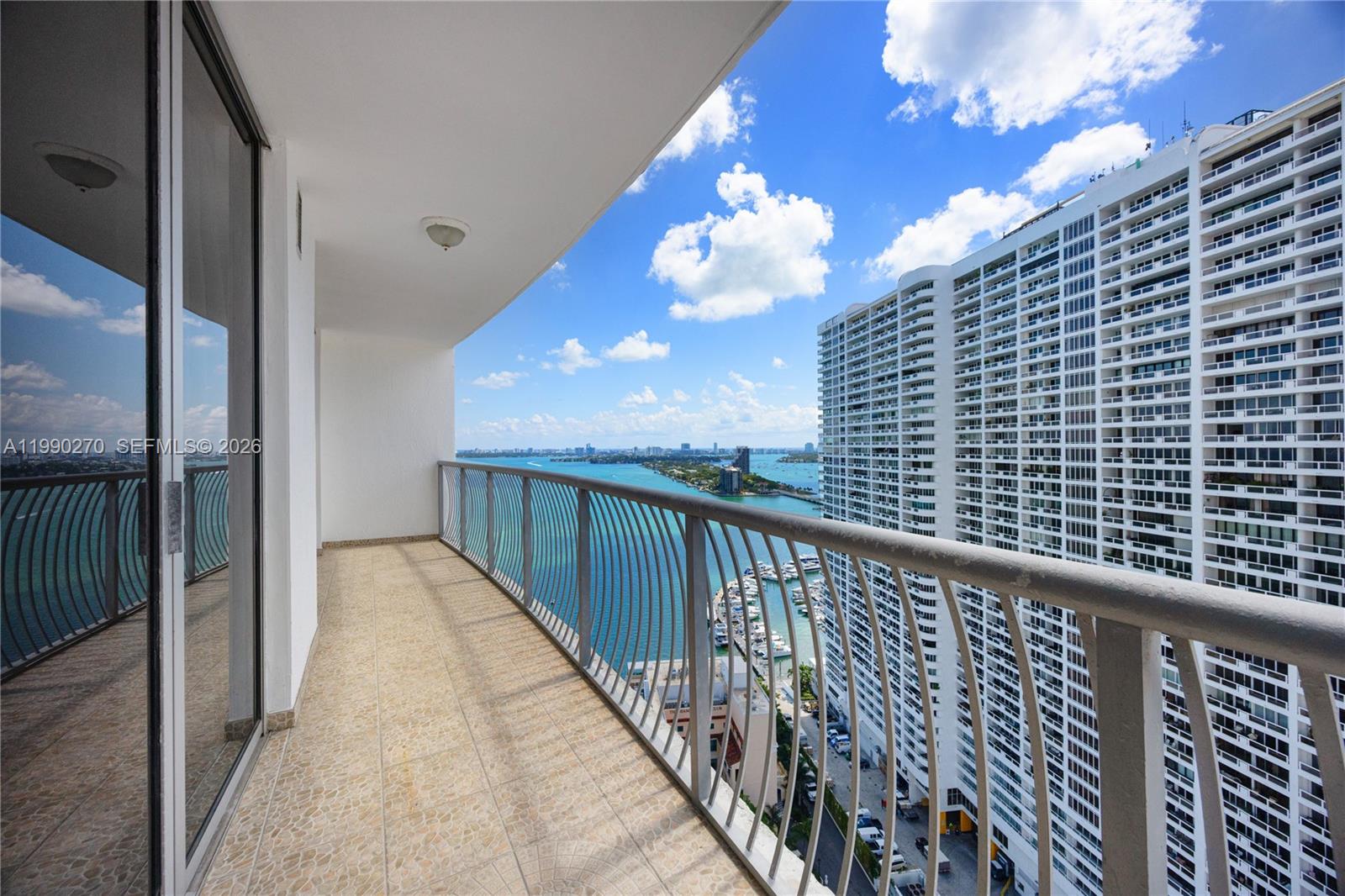 1750 N Bayshore Dr #2804 Miami, FL 33132