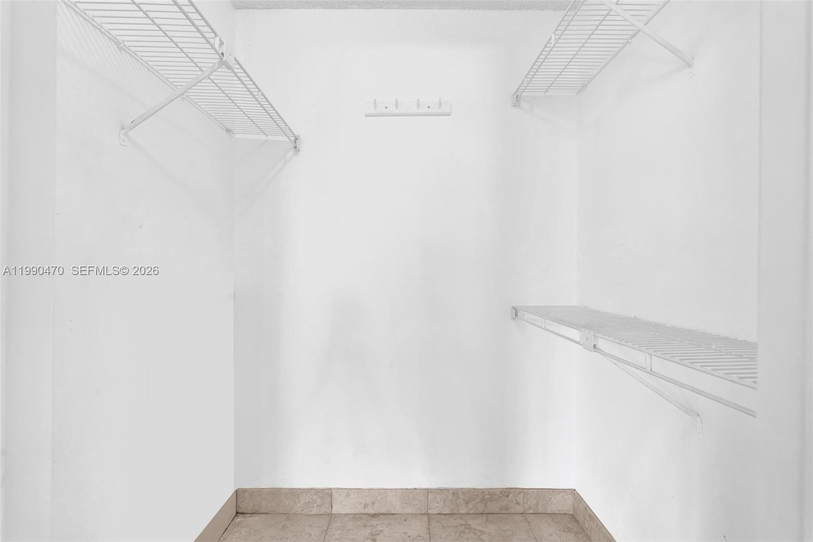 2796 S University Dr #2104 Davie, FL 33328