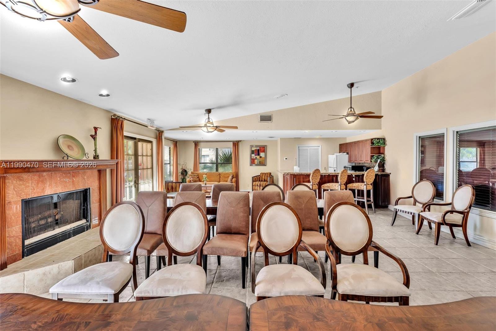 2796 S University Dr #2104 Davie, FL 33328