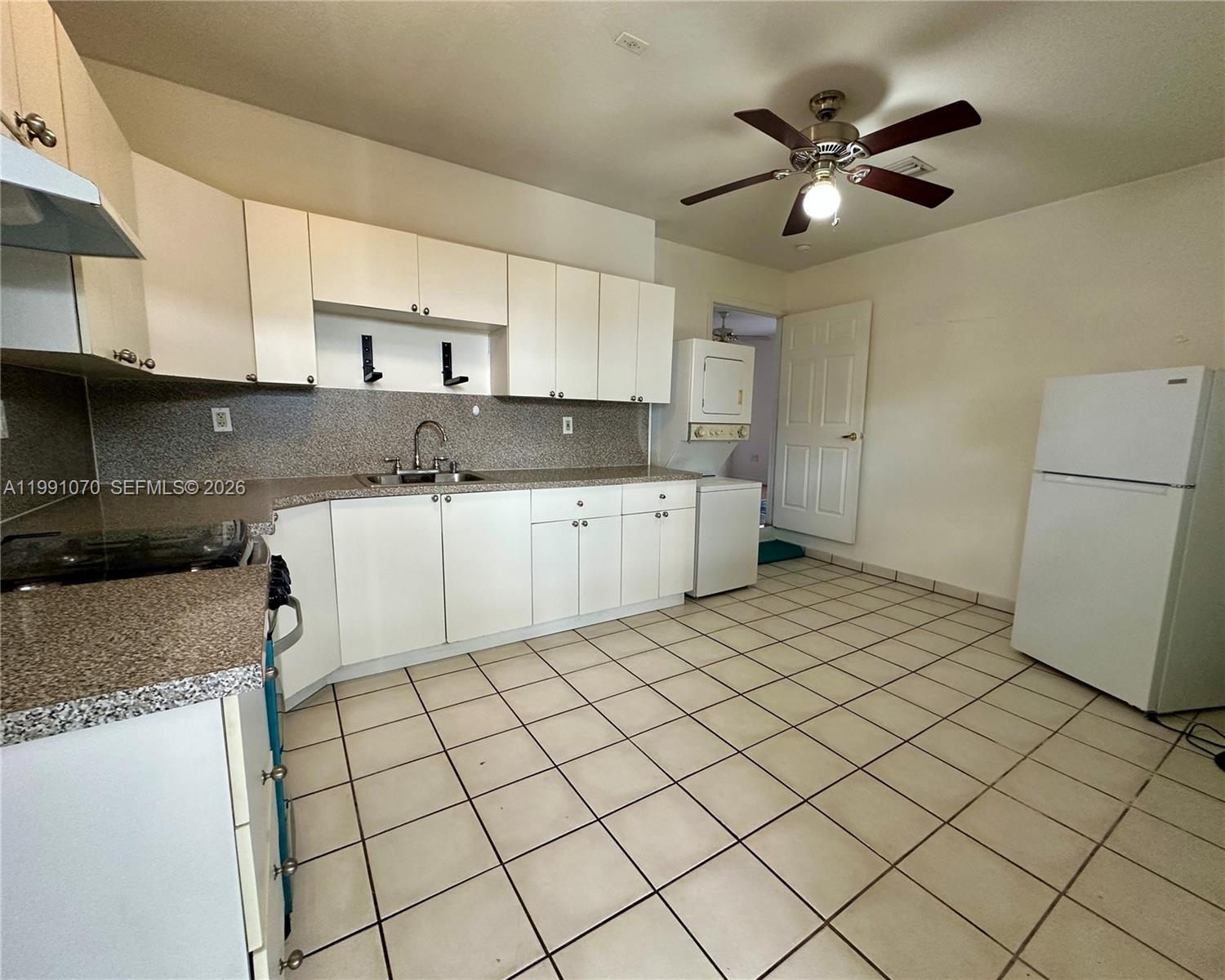 15182 SW 171st St Miami, FL 33187