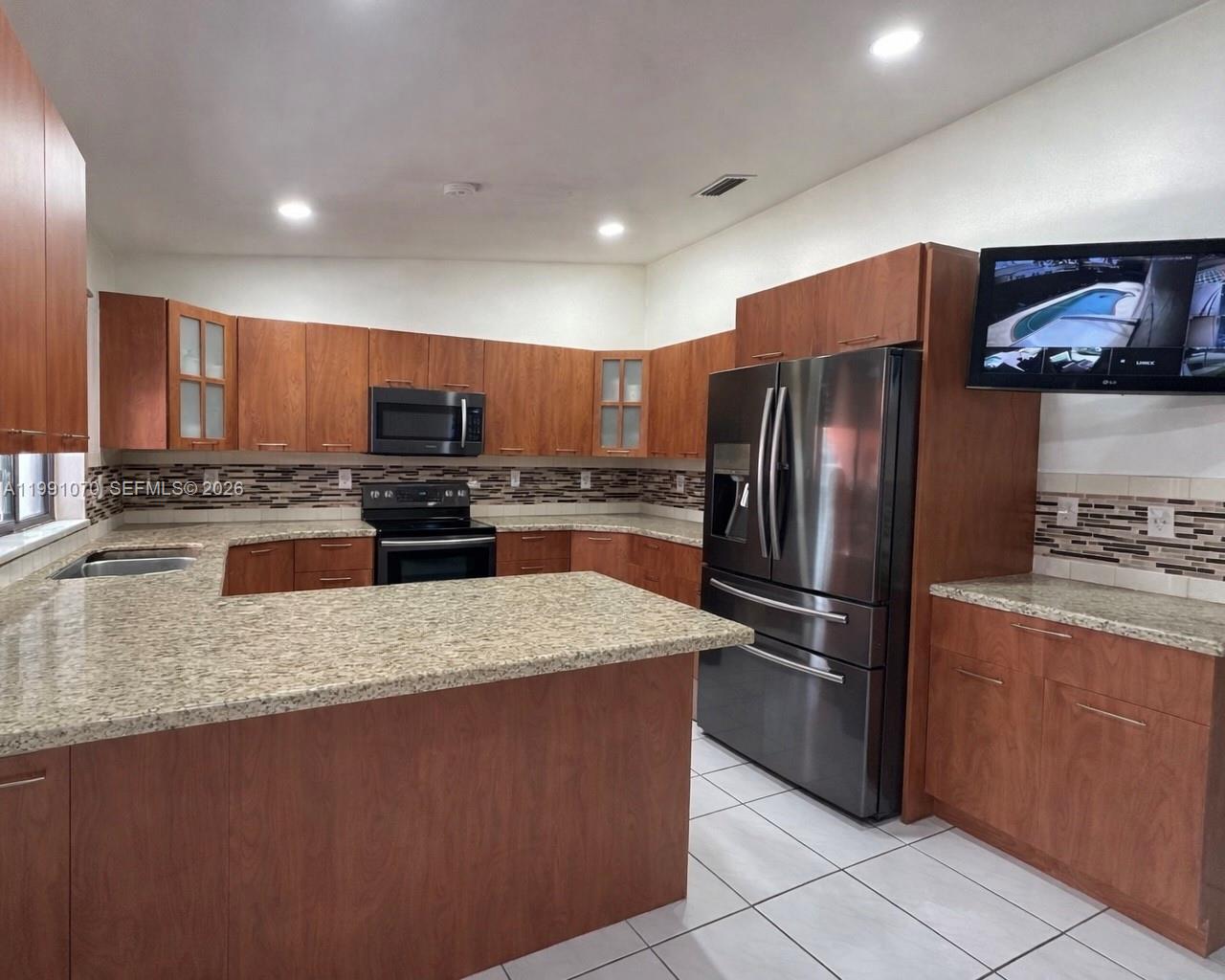 15182 SW 171st St Miami, FL 33187