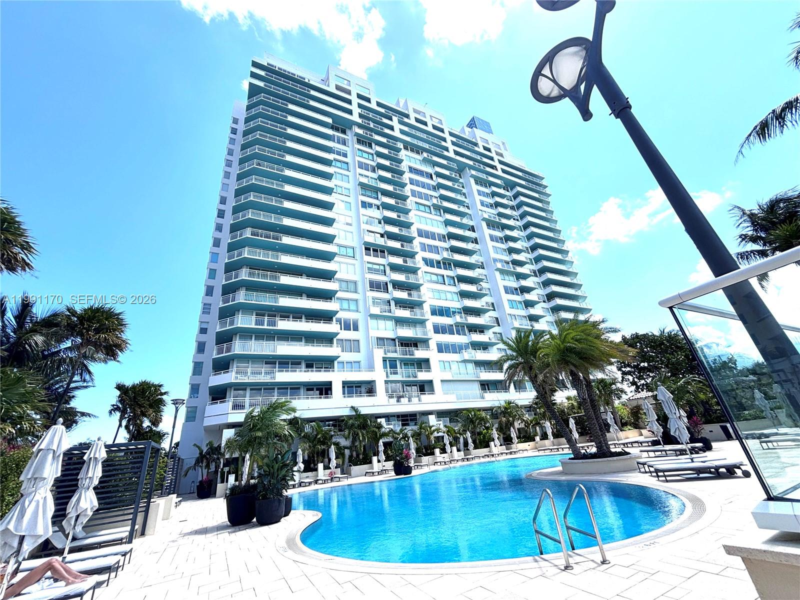 image South Pointe Towers23