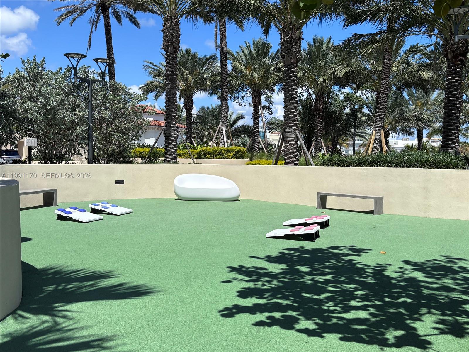 image South Pointe Towers39