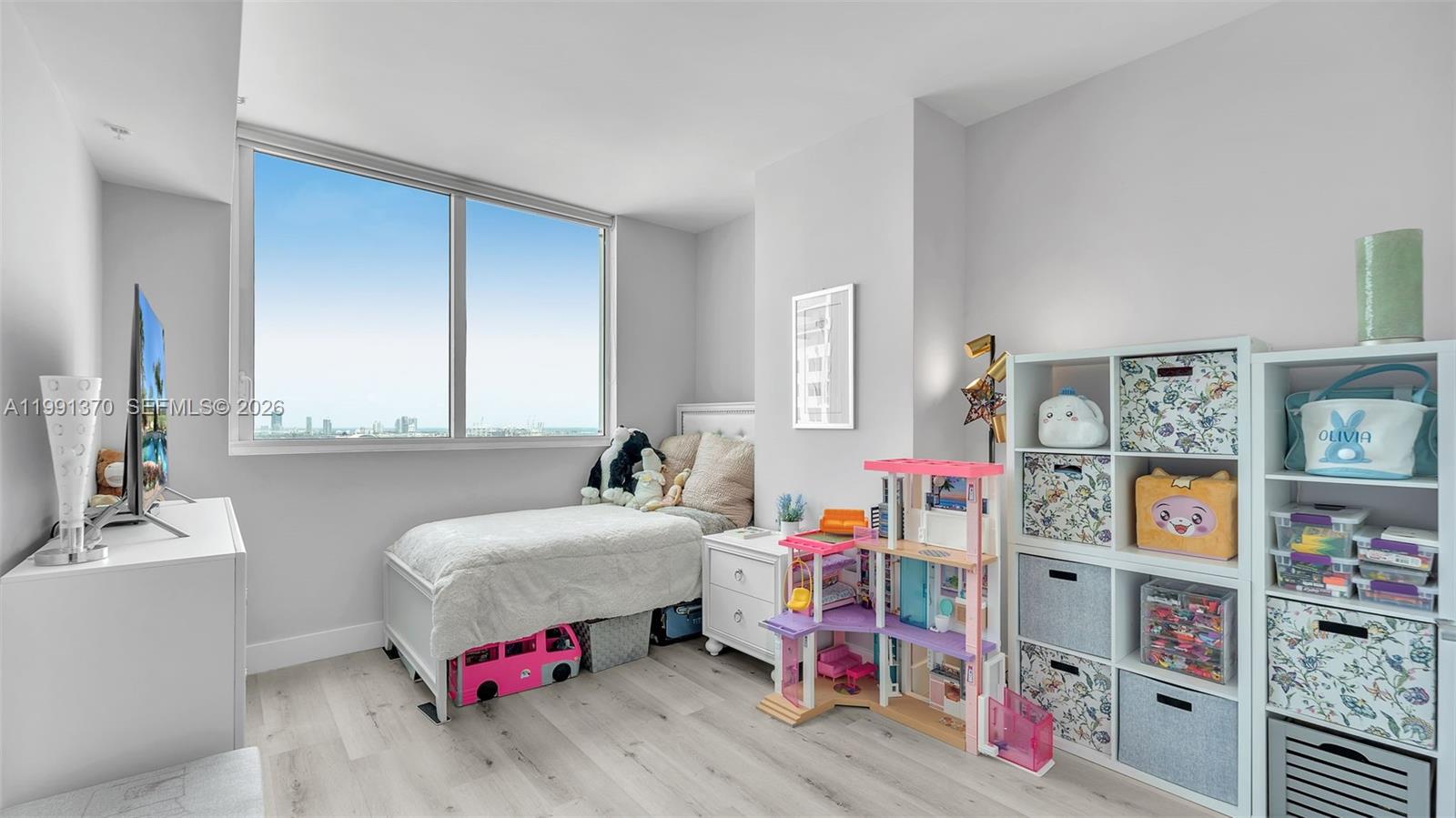 253 NE 2nd St #2209 Miami, FL 33132