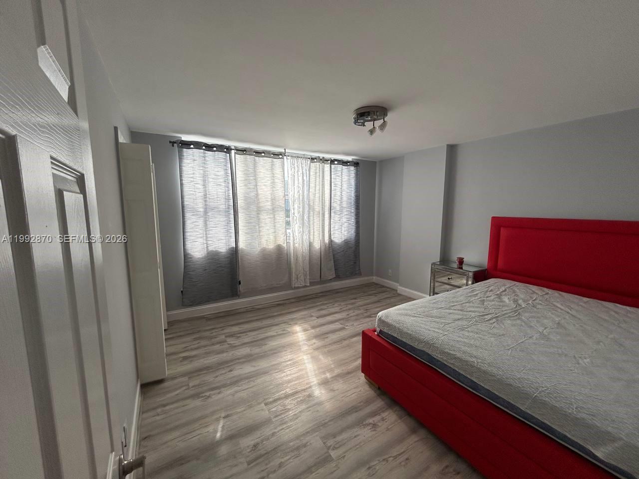 3161 S Ocean Dr #1109 Hallandale Beach, FL 33009