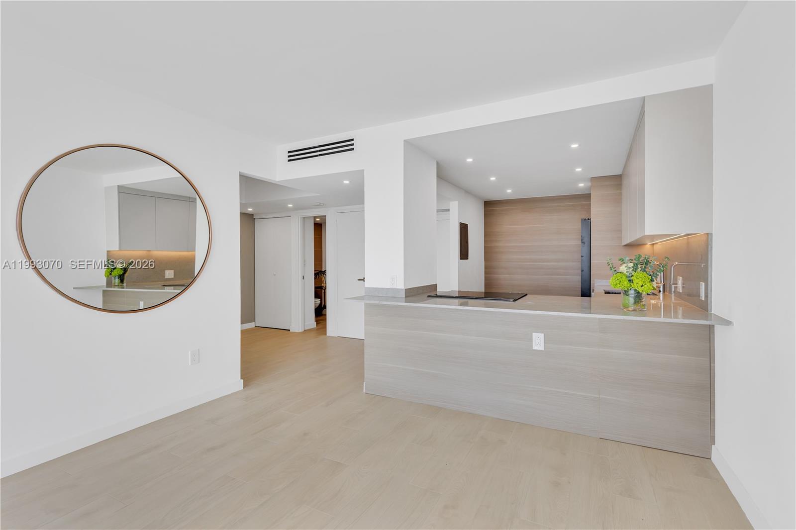 20100 W Country Clb Dr #1008