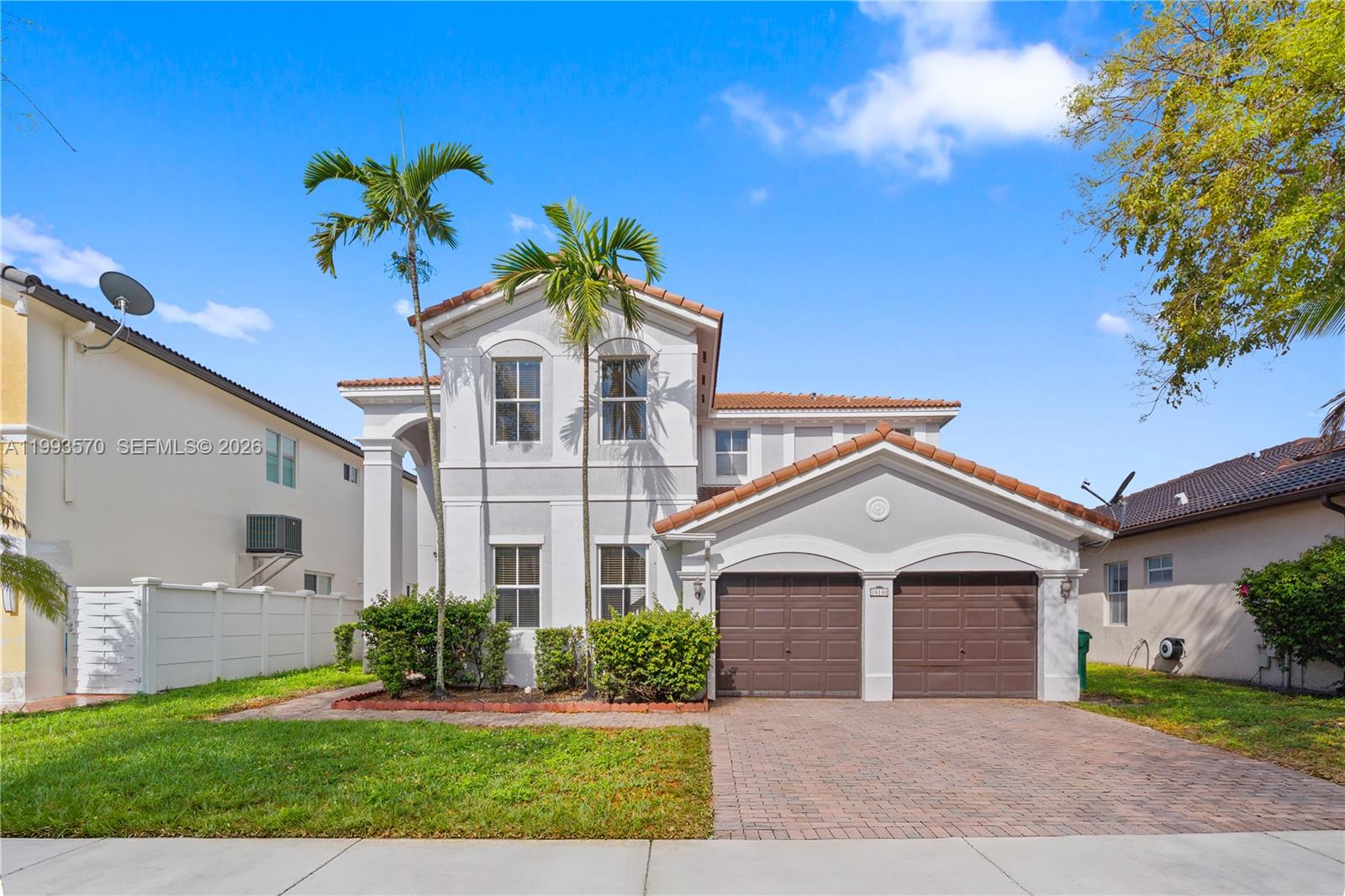 18140 NW 90th Ave Hialeah, FL 33018