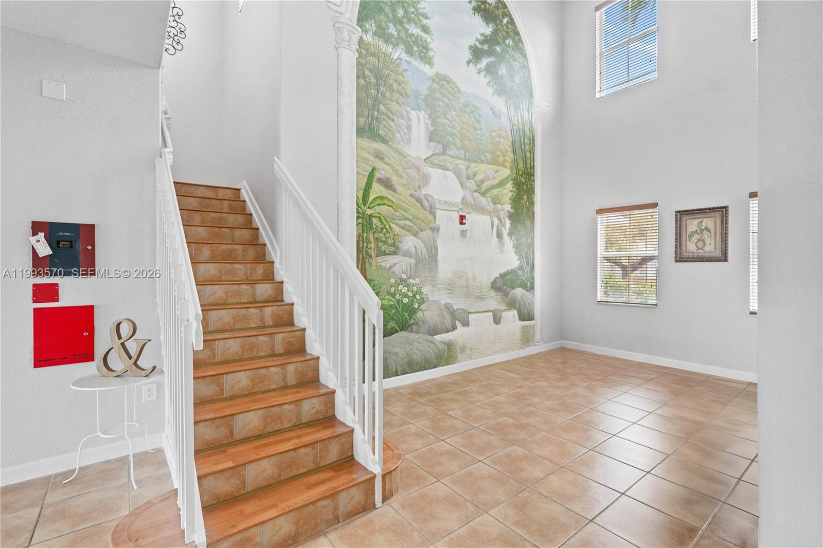 18140 NW 90th Ave Hialeah, FL 33018