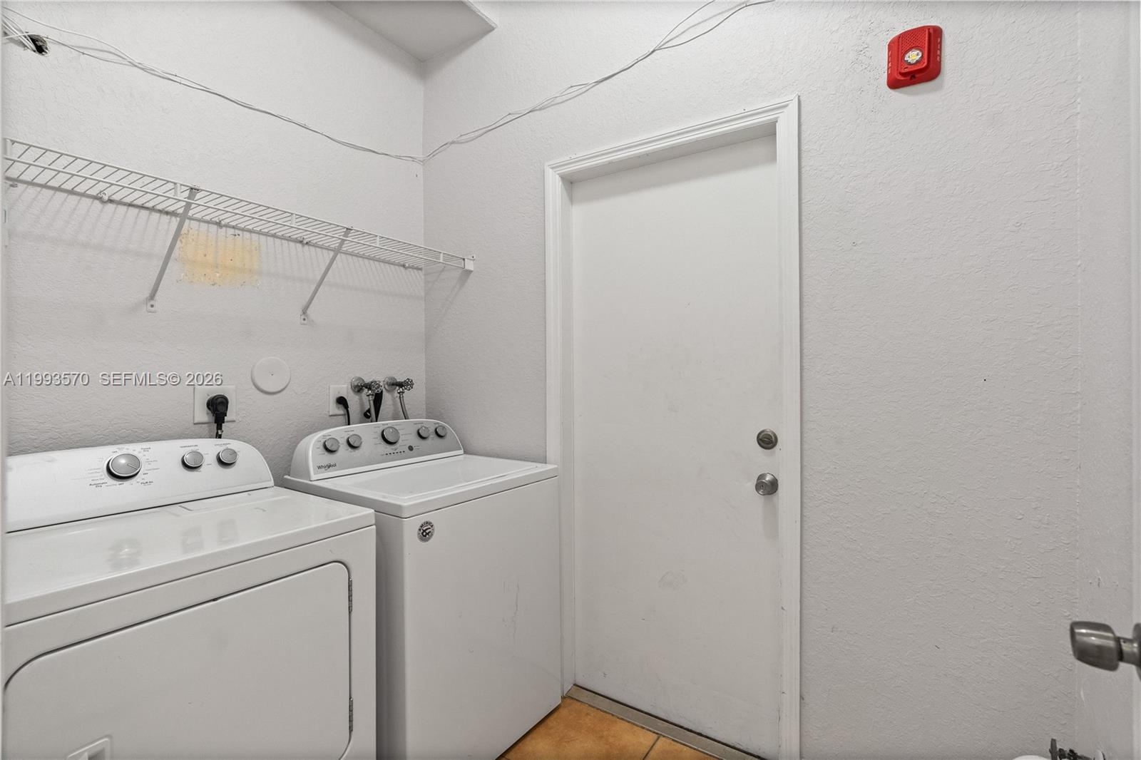 18140 NW 90th Ave Hialeah, FL 33018