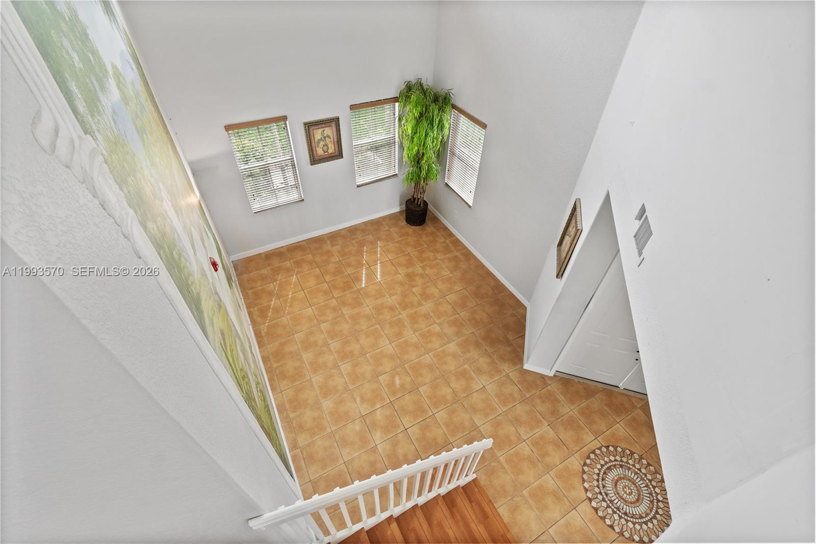 18140 NW 90th Ave Hialeah, FL 33018