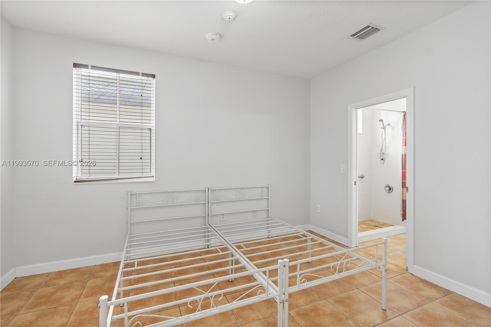 18140 NW 90th Ave Hialeah, FL 33018