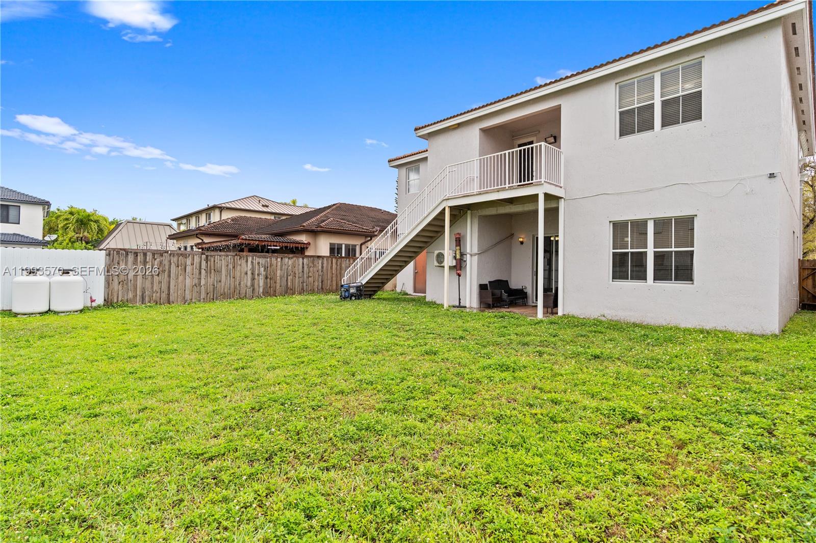 18140 NW 90th Ave Hialeah, FL 33018