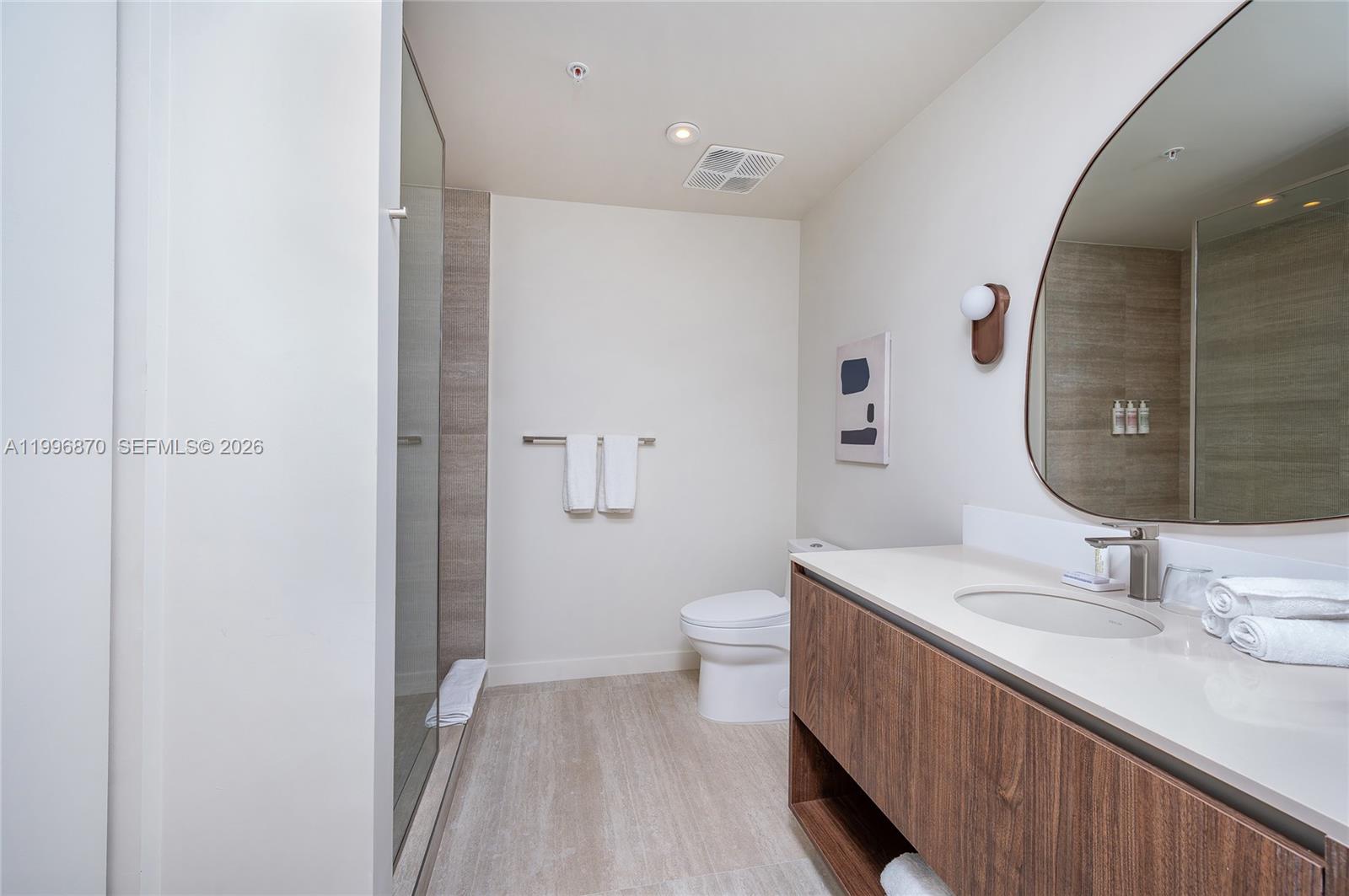 1611 SW 2nd Ave #216 Miami, FL 33129