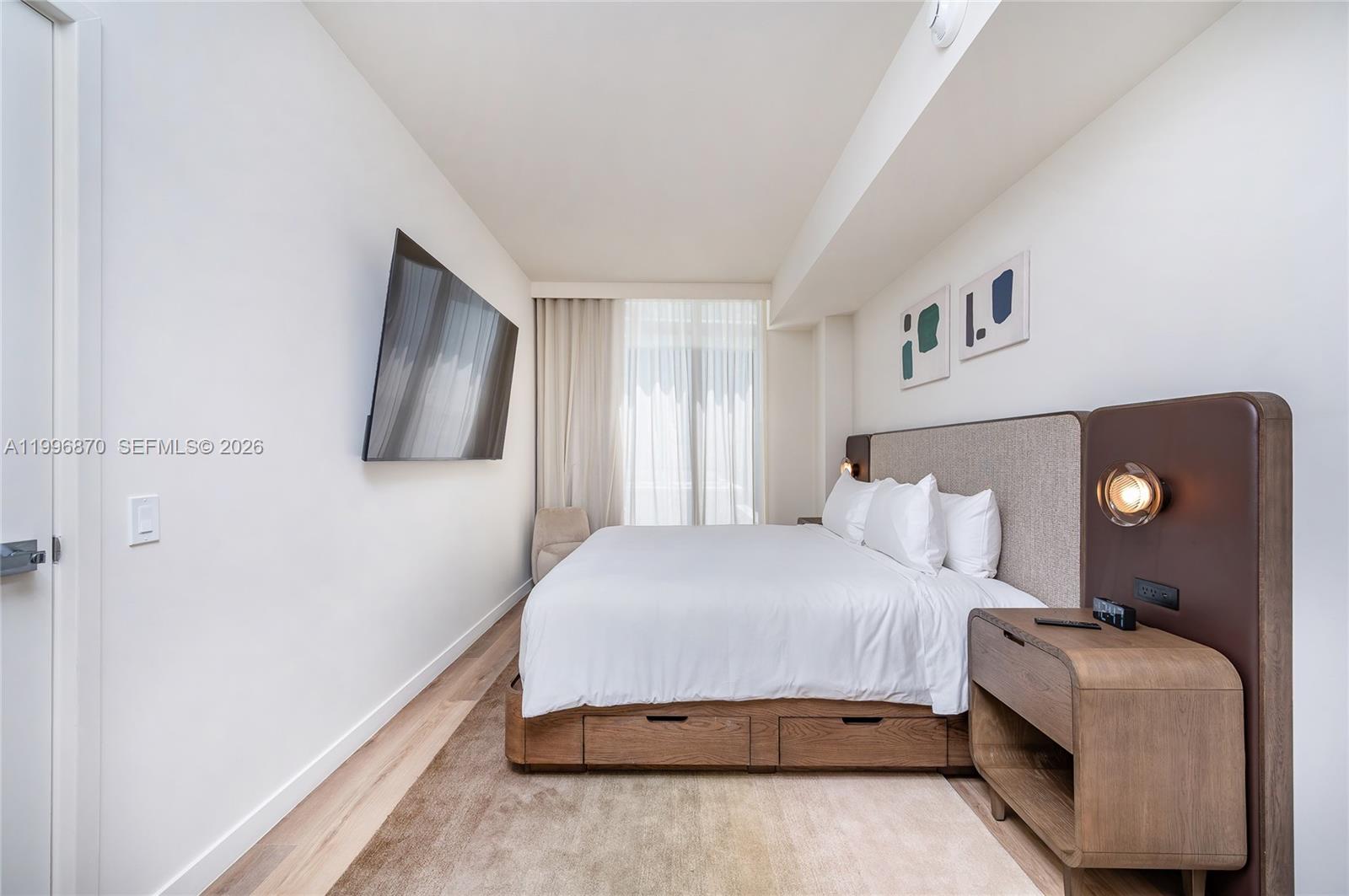 1611 SW 2nd Ave #216 Miami, FL 33129