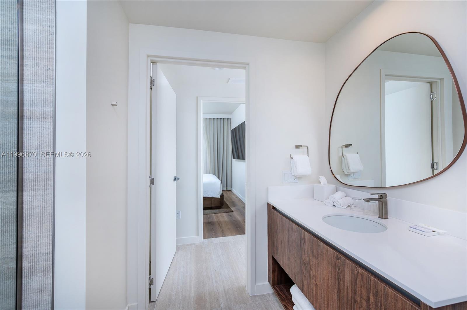 1611 SW 2nd Ave #216 Miami, FL 33129