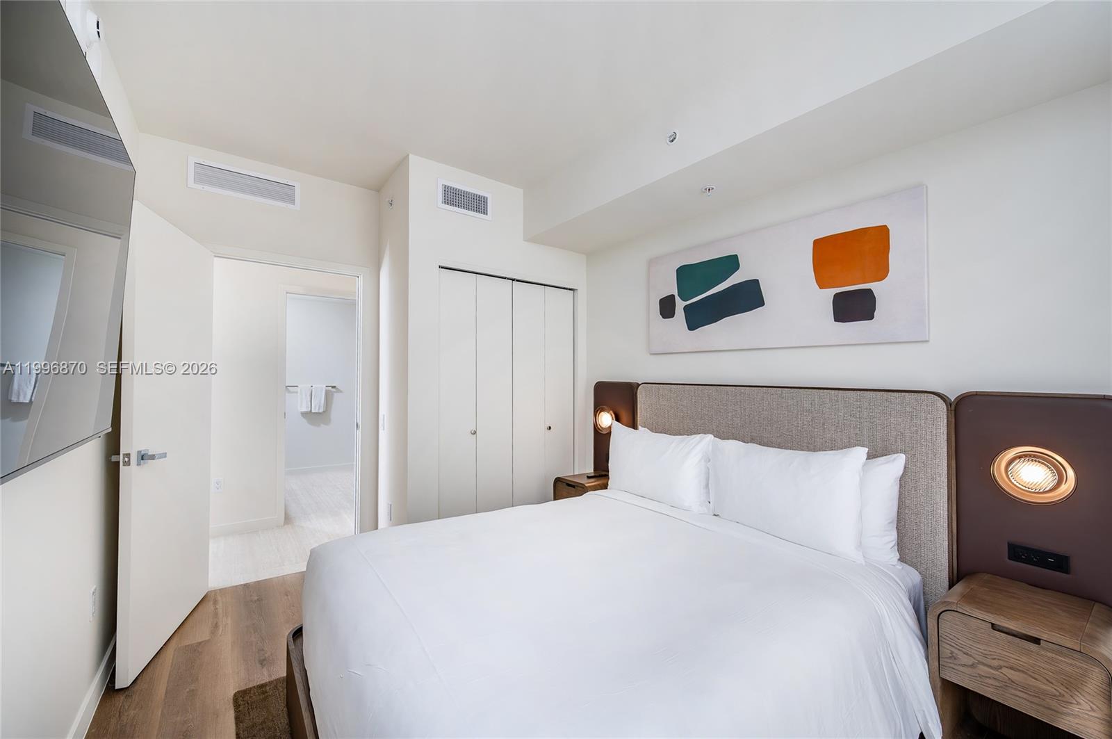 1611 SW 2nd Ave #216 Miami, FL 33129