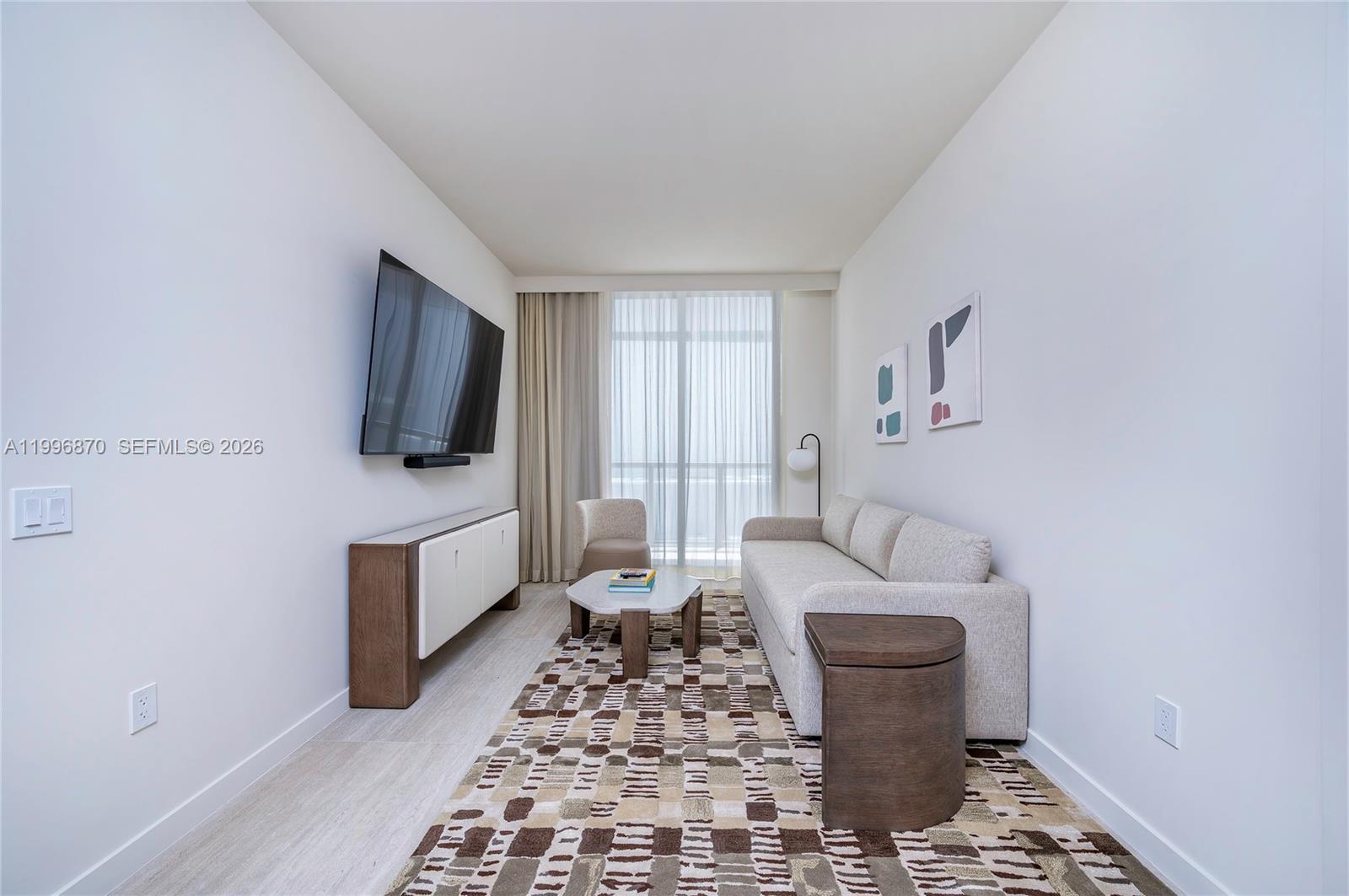 1611 SW 2nd Ave #216 Miami, FL 33129