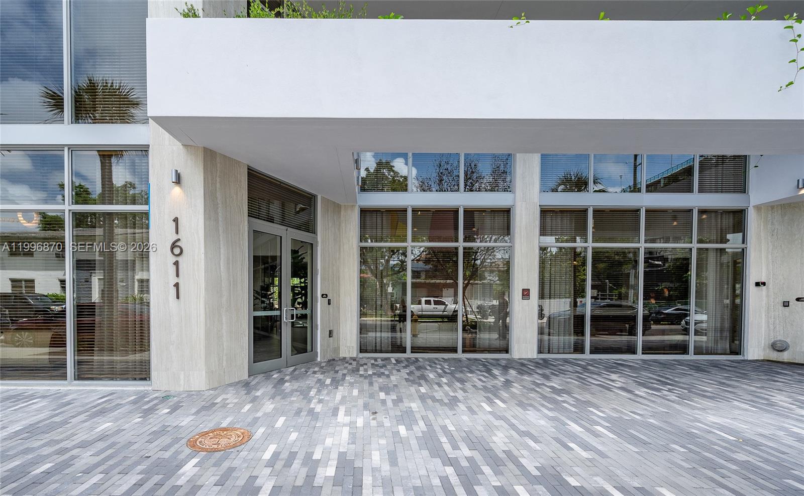 1611 SW 2nd Ave #216 Miami, FL 33129