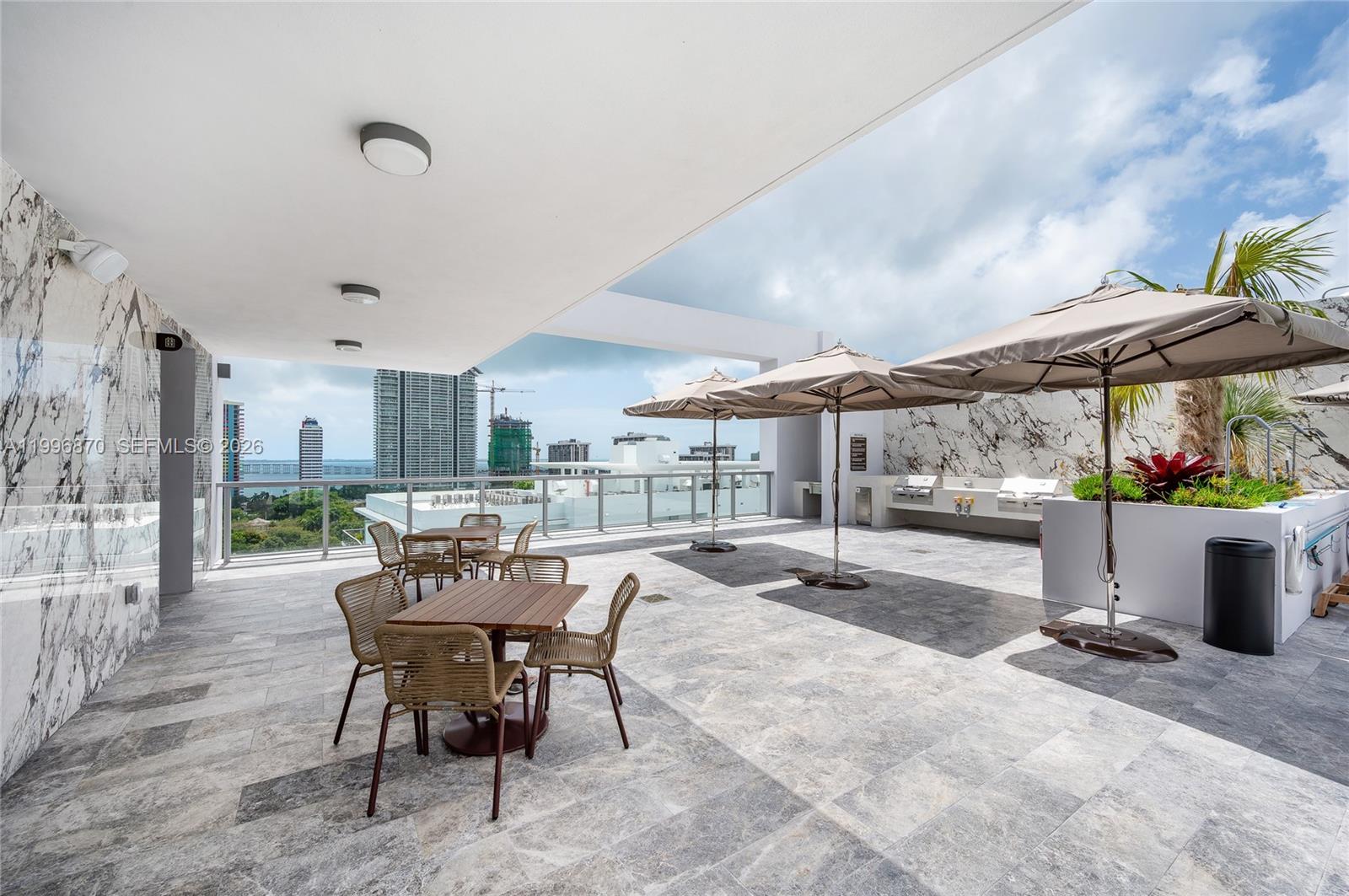 1611 SW 2nd Ave #216 Miami, FL 33129