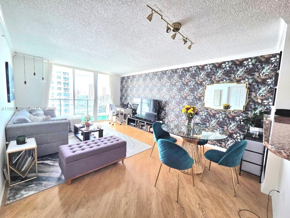 image The Mark on Brickell3