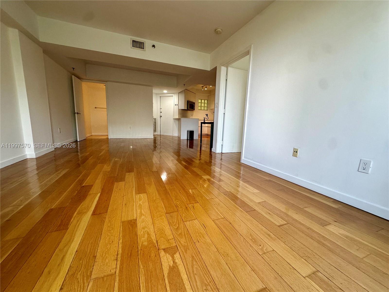 9156 Collins Ave #202